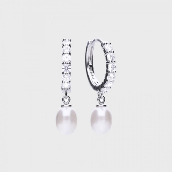 Christmas Gift Guide - Pearl drop silver hoops