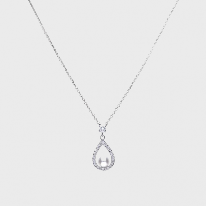 Christmas Gift Guide - Floating pearl teardrop necklace